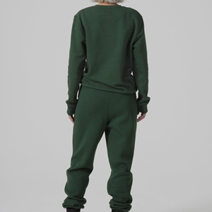 Stylish Lightweight 2-Piece Track Suit for Women High Quality Custom Designed Color Size Winter Wear Tracksuit <b>Set</b> For Women - Product Image 3
