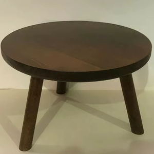Soporte para pasteles de madera duradero y artesanal con tallados decorativos y elegante artesanía para mesa de postres rústica - Product Image 1
