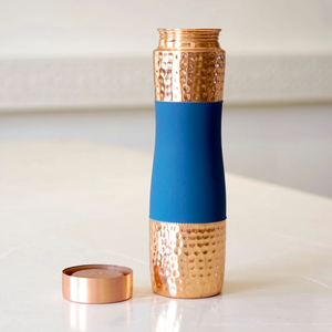 Bouteille d'eau moderne et écologique FAIZA CRAFT en cuivre pur à 99 %, 1000 ml, réutilisable, avec couvercle anti-corrosion – Meilleure vente - Product Image 6