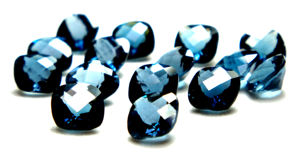 Topaze bleue de Londres naturelle forme de coussin coupe à facettes fabrication de bijoux pierre de naissance de novembre pierre précieuse en vrac à faible coût OEM - Product Image 4