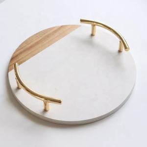 Plateau à chocolat élégant en bois d'acacia et marbre avec poignée dorée Plateau de service à dessert de luxe pour offrir et se divertir - Product Image 2