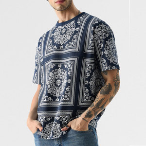 Camiseta de Hombre Sublimada, Nueva, de Última Moda, Fabricada en Pakistán, Lisa, para Verano, Transpirable, Ligera, de Seda/Algodón - Product Image 2