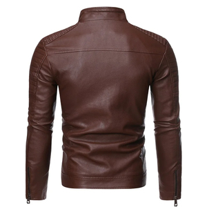 Blouson moto homme noir en cuir véritable imperméable, col rabattable, fermeture éclair, coupe ajustée, pour l'automne, avec logo frontal - Product Image 4