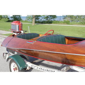 Bateau à moteur sportif de loisirs et de course Switzer Craft Bullet, construit sur mesure, en bois et fibre de verre, classique - Product Image 4