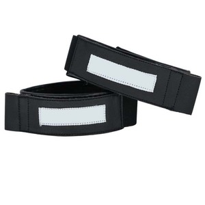 Bracelets de poignet en similicuir réfléchissant avec fermeture Velcro pour l'entraînement aux arts martiaux, taille adulte unisexe - Product Image 1