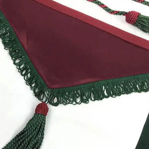 Tablier maçonnique de haute qualité en ruban marron de forme carrée avec franges vertes, insignes maçonniques - Product Image 3