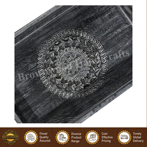 Bandeja de madera de mango tallada a mano de forma rectangular de buena calidad para restaurantes y hoteles, de la India, para servir alimentos, vendida en todo el mundo. - Product Image 3