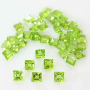 Natural Green Peridot 4MM <b>Square</b> Cut Loose Gemstone Calibrated Faceted Peridot Beads For Jewelry Making Wholesale Price Bulk - Product Image 4