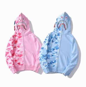 Sudadera con Capucha Unisex Rosa con Estampado de Cara de Tiburón, Estilo Urbano, de Algodón Transpirable con Bolsillo, para Invierno - Product Image 2
