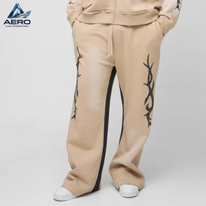 Conjunto Deportivo Personalizado para Hombre, Sudadera con Capucha Beige Deslavada, Pantalones Deportivos Anchos con Estampado Tribal, 2 Piezas - Product Image 6