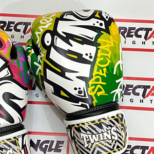 Guantes de Boxeo Twins Último Modelo, Totalmente Estampados, Profesionales de Muay Thai, Cuero Genuino de Vaca, Protección UV, con Cierre de Cordones en la Muñeca - Product Image 4