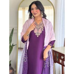 Magnifique ensemble élégant pour soirée, haut et bas avec dupatta, taille XL - Product Image 4