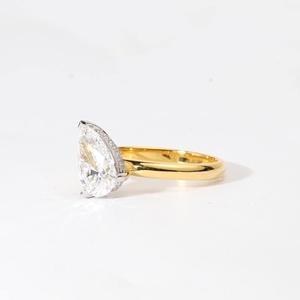 Bagues de fiançailles, de mariage et d'anniversaire classiques en or blanc 18 carats de haute qualité, sur mesure, avec diamant de laboratoire VVS E taille poire, cadeau idéal pour les fêtes - Product Image 6