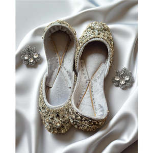 Último Modelo 2026, Zapatos Khussa Indios Pakistaníes con Pedrería y Bordado a Mano, Zapatos Planos Elegantes para Novia, para Chicas - Product Image 5