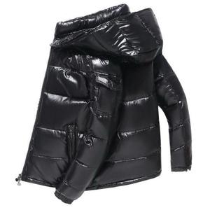 Chaqueta Acolchada con Capucha para Hombre, Invierno, Casual, Gruesa, Relleno de Poliéster, Resistente al Viento, Cierre de Cremallera, Color Sólido, Recubrimiento de PU, Corte Regular - Product Image 3