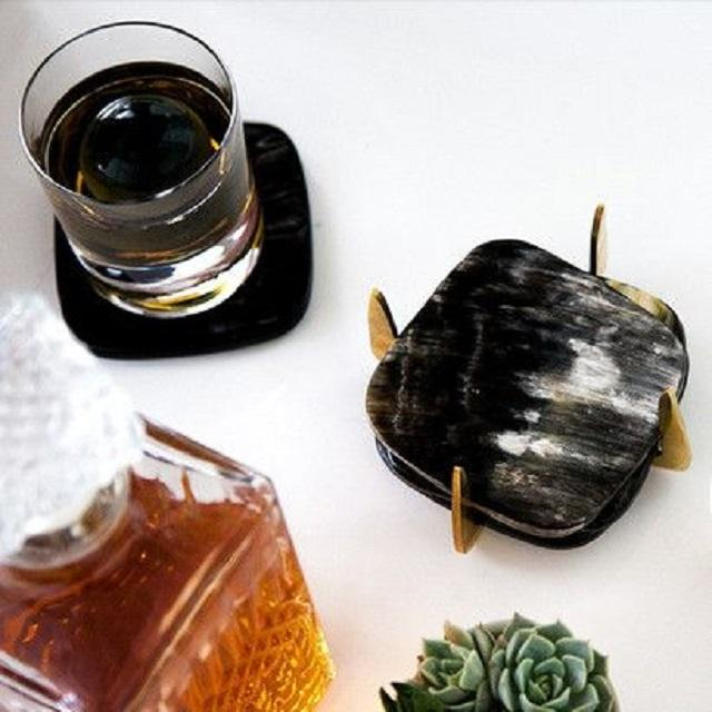 เช่นเดียวกับภาพ