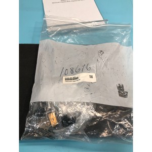 Lote de 3 XLTECHNOLOGY E200-09-383 THROUGHT-WAY - Equipos y piezas de semiconductores de confianza globales de la marca Trusted Global Legacy - Product Image 6