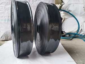 Tuyau d'irrigation agricole plat en plastique 32 mm résistant aux UV, rouleau de 100 mètres pour champs agricoles - Product Image 2