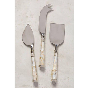 ชุดช้อนส้อมโลหะตีขึ้นรูปด้วยมือสำหรับตกแต่งโต๊ะอาหารอย่างหรูหรา ผลิตจากสแตนเลสคุณภาพสูง ชุบเคลือบอย่างสวยงาม ให้ความเงางามเหมือนกระจก - Product Image 4