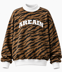 Sweat-shirt à col montant marron et noir avec motif rayé tigre et lettrage blanc, coupe ample, manches longues, vêtement personnalisé avec logo - Product Image 6