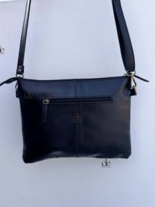 Sac à bandoulière en cuir véritable sculpté à la main, style bohème, pour femme, multi-usages, en fourrure de vache, vente en gros - Product Image 3