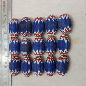 Cuentas de Vidrio Chevron Blancas y Negras Hechas a Mano, Cuentas Ovaladas Rayadas de Vidrio Soplado para Hacer Joyería DIY, Pulseras y Collares al por Mayor - Product Image 4