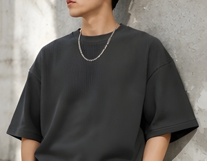 T-shirt oversize en maille gaufrée de qualité supérieure – Tee-shirt streetwear en coton texturé épais avec coupe décontractée et épaules tombantes - Product Image 5
