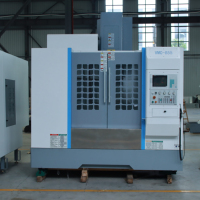 Machine de fraisage verticale industrielle CNC entièrement automatique VMC 855, 8000 tr/min, moteur de broche 11/15 kW