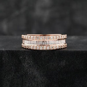 Anillo de Compromiso y Boda de Plata de Ley 925 con Moissanita Iced Out de Corte Baguette y Redondo Brillante para Mujer, Joyería Hip Hop - Product Image 3