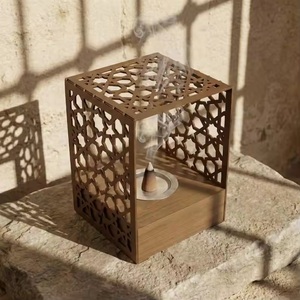 Quemador de incienso de metal duradero de diseño elegante y último modelo para uso en aromaterapia - Product Image 1