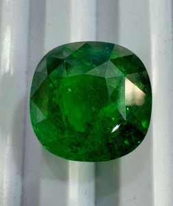 8 quilates de tsavorita natural verde, granate suelto, piedra limpia de alta calidad para fabricación de joyas, suministro al por mayor a granel - Product Image 3