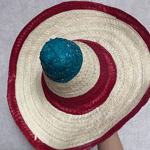 หมวกทรงโซมเบรโรสานด้วยมือหลากสี พร้อมพู่ห้อย ขนาด 51 ซม. 58 ซม. สำหรับตกแต่งร้านอาหาร ของตกแต่งงานปาร์ตี้วันซินโก เดอ มาโย - Product Image 1