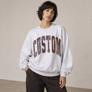 Sudadera Oversize Personalizada para Mujer con Estampado de Leopardo y Letras Universitarias, Manga Larga, Venta al por Mayor, Marca Privada - Product Image 4
