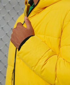 Blouson matelassé pour homme coupe décontractée avec capuche, coupe-vent d'hiver, pour l'extérieur, décontracté, mode, sport, style doudoune à bulles, vente en gros - Product Image 4