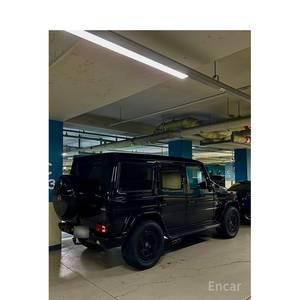 Mercedes-Benz Classe G G63 AMG 2015 avec boîte de vitesses automatique, 97 500 km, sièges en cuir, caméra arrière, conduite à gauche - Product Image 4