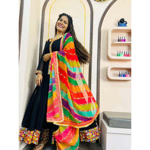 Vestido de diseñador XL Anarkali con elegante Vestido de estilo Dupatta Pent - Product Image 1