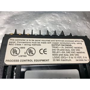 EUROTHERM 808/L1/0/R1/C2/0/QS/(AKHC205)/CE - Équipements et pièces semi-conductrices d'occasion fiables à l'échelle mondiale - Product Image 5