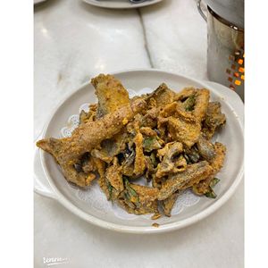 ปลาทอดกรอบเคลือบไข่เค็มพรีเมียม ขนมทะเล - Product Image 4