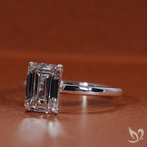 Bague de fiançailles solitaire en diamant de laboratoire taille émeraude 2 carats certifié IGI, or massif 18 carats, pour anniversaire de mariage - Product Image 2