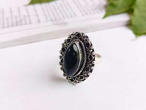 Bague en onyx noir naturel plaqué argent sterling pour femme, pierre précieuse certifiée IGI, design vintage, sans nickel, bijou unique fait main - Product Image 2