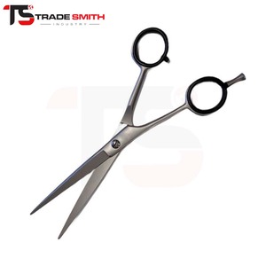 Tijeras de Corte Profesionales TSI Classic para Barbería, Instrumento de Precisión para Corte de Cabello, para Uso en Salones Modernos y Barberías - Product Image 3