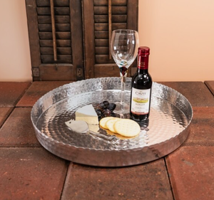 Plateau de service rond élégant en aluminium argenté brillant vintage pour les rassemblements en plein air et les pique-niques, la cuisine et le bureau d'Inde - Product Image 2