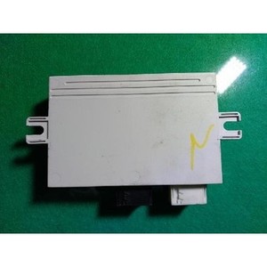 ECU และโมดูลคอมพิวเตอร์มือสองสำหรับรถยนต์ซีรีส์ 3 รุ่น 6921415 - Product Image 2
