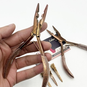 Alicates para Extensiones de Cabello en Oro Rosa Plasma, con 2 Orificios para Abertura de Cuentas, de Acero Inoxidable de Grado Quirúrgico, con Logotipo - Product Image 1