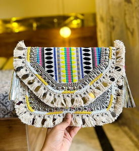 Artisanat de luxe Vintage Banjara tissu sac à main sac à main luxueux broderie travail pochette pour les soirées bas prix - Product Image 4