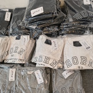 เสื้อยืดแบรนด์แท้สำหรับผู้ชาย คุณภาพพรีเมียม เสื้อผ้าขายส่งจำนวนมาก ผลิตจากผ้าฝ้าย นำเข้าจากบังกลาเทศ มีสินค้าในสต็อก - Product Image 2
