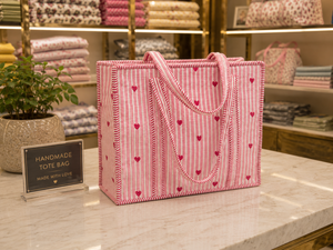 Magnifique sac fourre-tout d'épaule en toile léger, fait main, écologique, avec fermeture éclair, imprimé cœur bohème, style vintage pour femme, idéal pour l'hiver - Product Image 1