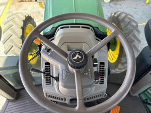 Tractor Utilitario de Servicio Pesado 2023 6155M de Alto Rendimiento, Suministro al por Mayor - Product Image 4