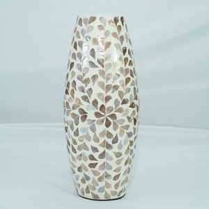 Hot Sale Natural Mother of Pearl Vase <b>Table</b> Decor, Wholesale MOP Mosaic Decorative Vase Vietnam - Product Image 1