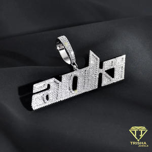 Colgante de Diamante Cultivado en Laboratorio de Lujo con Inicial, Diseño de Letra Geométrica Personalizada con Brillo - Product Image 4